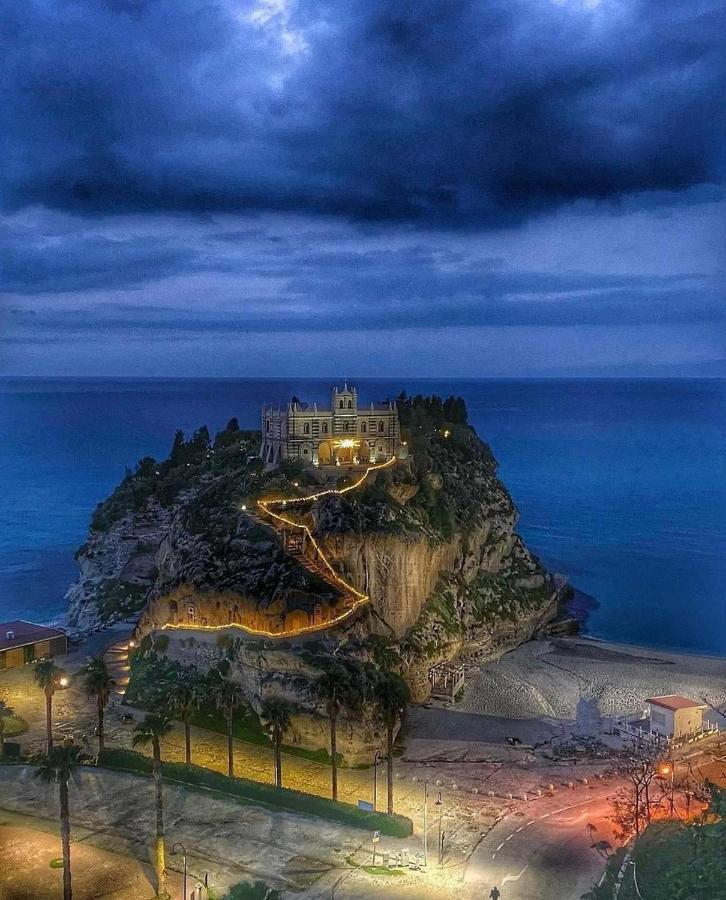 J Luxury Home Tropea Dış mekan fotoğraf