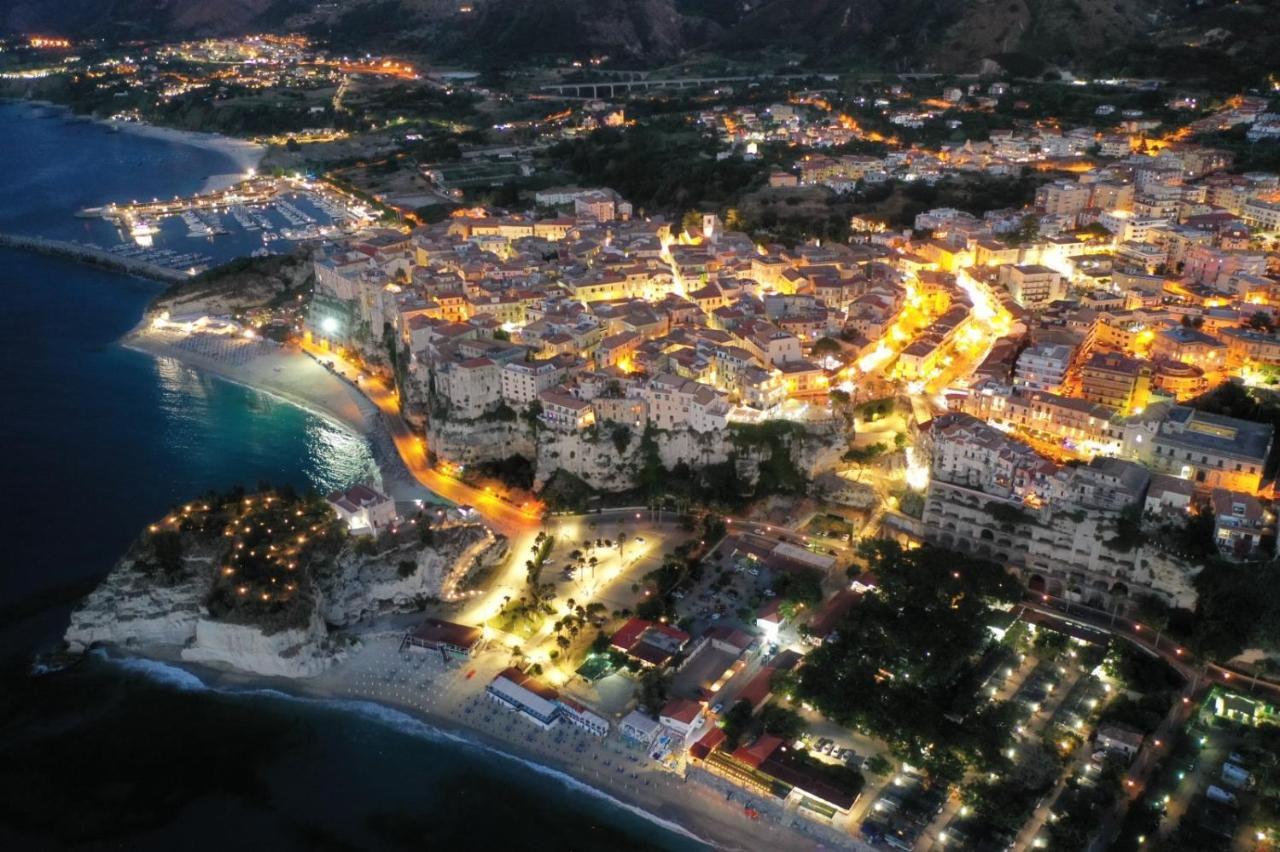 J Luxury Home Tropea Dış mekan fotoğraf